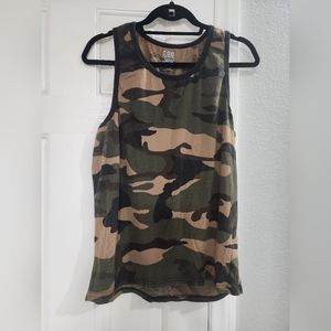 Men's camo tank top
